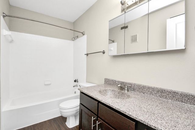 1201 Enterprise Avenue 640, League City, TX 77573