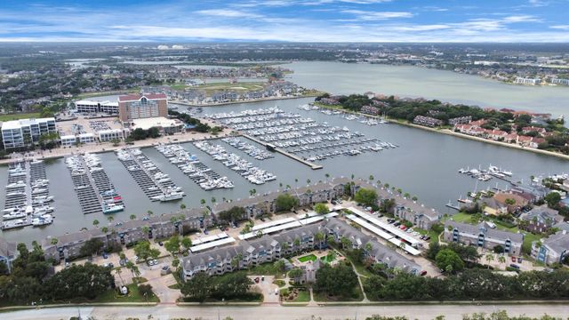 1201 Enterprise Avenue 640, League City, TX 77573