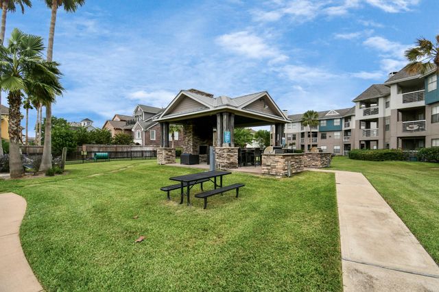 1201 Enterprise Avenue 640, League City, TX 77573