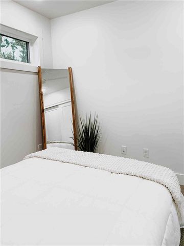 306 SE G Street, Bentonville, AR 72712