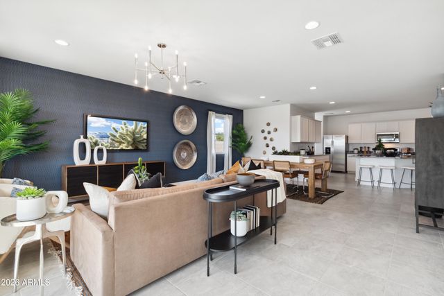 1561 E CURRIER Drive E, Casa Grande, AZ 85122