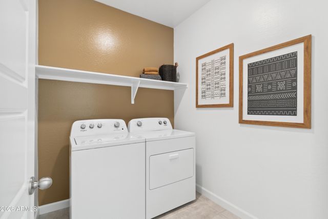 1561 E CURRIER Drive E, Casa Grande, AZ 85122