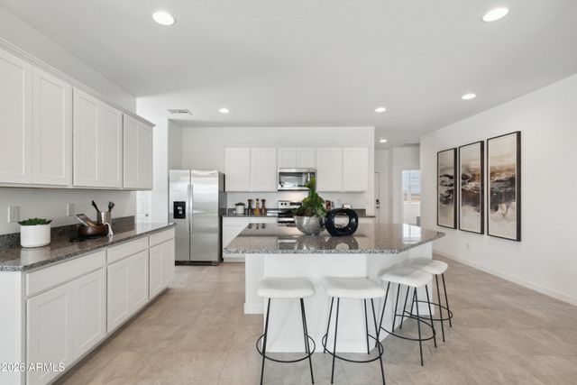 1561 E CURRIER Drive E, Casa Grande, AZ 85122