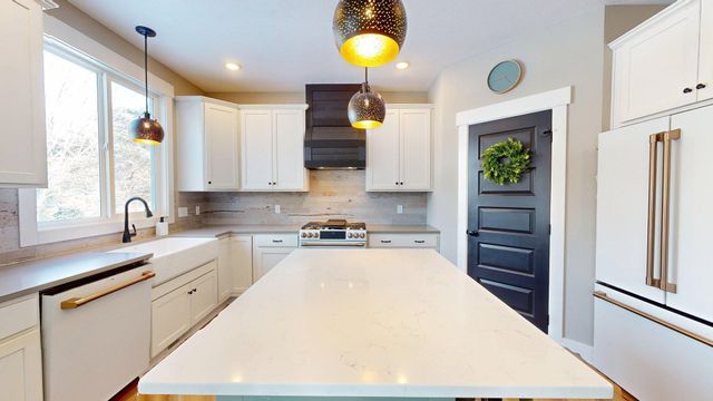 5517 Stanton Woods Drive, Blendon Twp, MI 49426