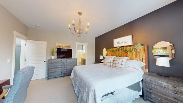 5517 Stanton Woods Drive, Blendon Twp, MI 49426