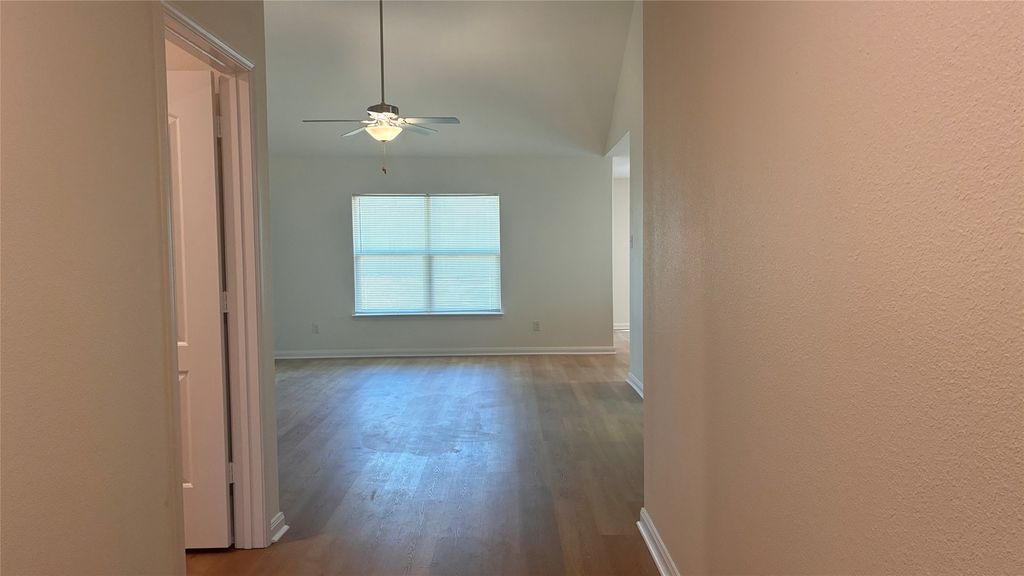 124 Bush Drive, Venus, TX 76084 — photo 3