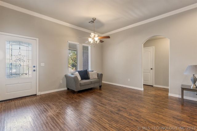 11519 S Nandina Avenue, Jenks, OK 74037