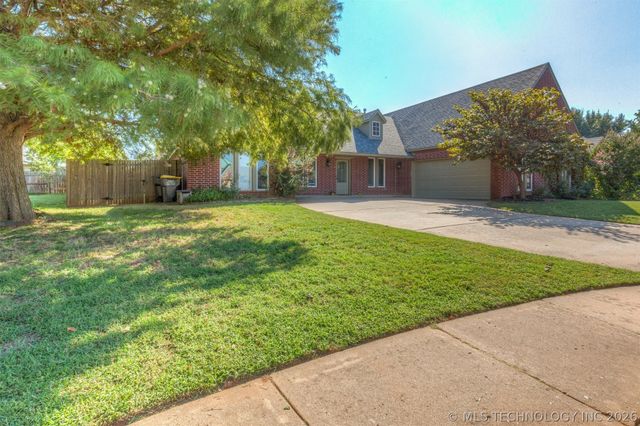 11519 S Nandina Avenue, Jenks, OK 74037