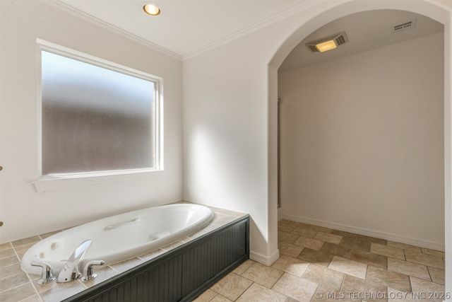 11519 S Nandina Avenue, Jenks, OK 74037