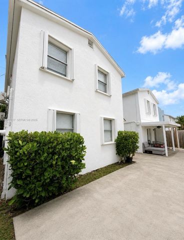 127 NW 47th Terrace 4, Miami, FL 33127