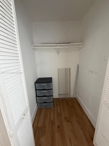 127 NW 47th Terrace 4, Miami, FL 33127