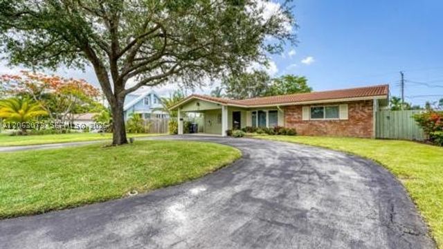 112 NE 10th Ave 0, Pompano Beach, FL 33060