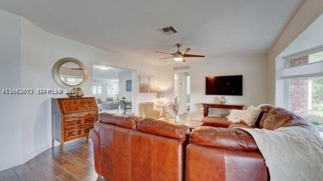 112 NE 10th Ave 0, Pompano Beach, FL 33060