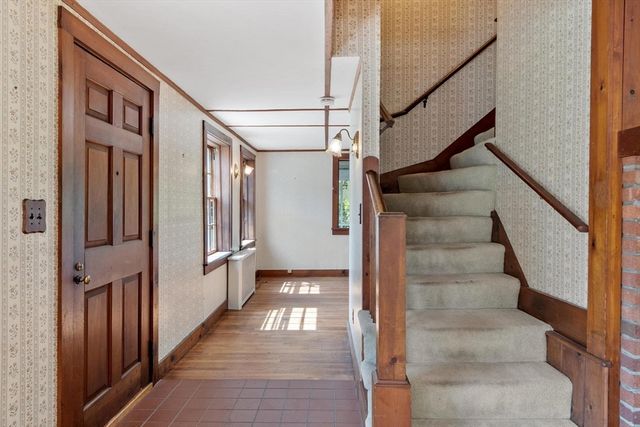 185 Main St, Chelmsford, MA 01863