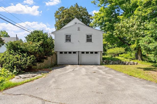 185 Main St, Chelmsford, MA 01863