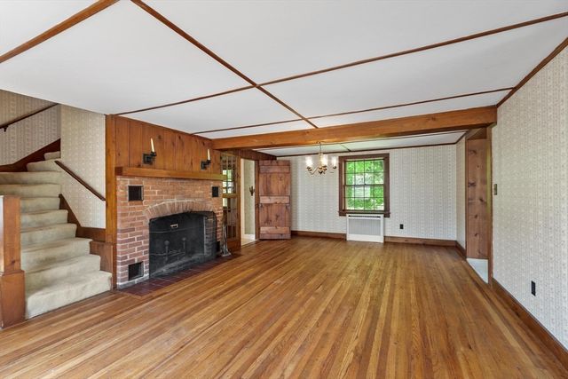 185 Main St, Chelmsford, MA 01863