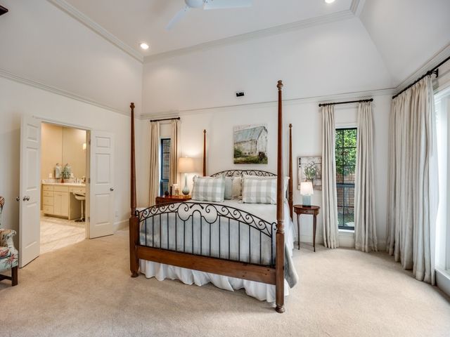 5 Duncannon Court, Dallas, TX 75225