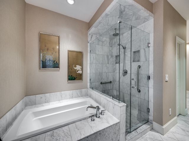 5 Duncannon Court, Dallas, TX 75225