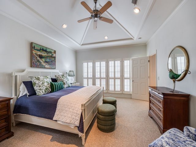 5 Duncannon Court, Dallas, TX 75225