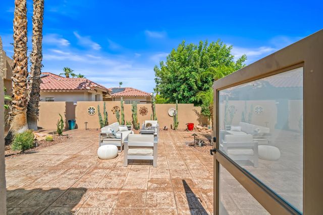 77696 Westbrook Court, Palm Desert, CA 92211