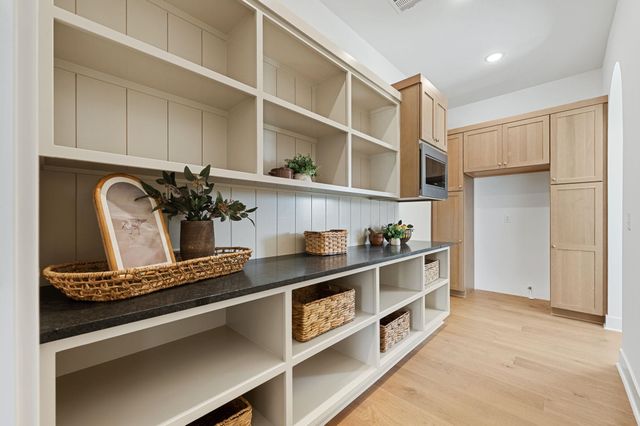 16691 W Hickory St, Goddard, KS 67052