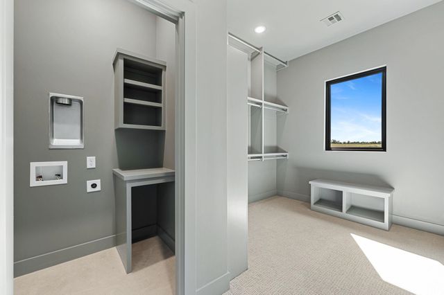 16691 W Hickory St, Goddard, KS 67052