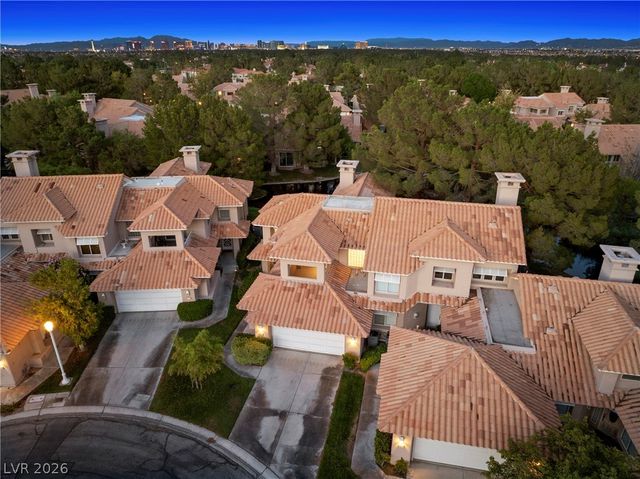 5046 Crooked Stick Way, Las Vegas, NV 89113