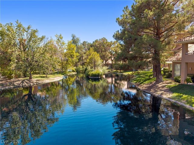 5046 Crooked Stick Way, Las Vegas, NV 89113