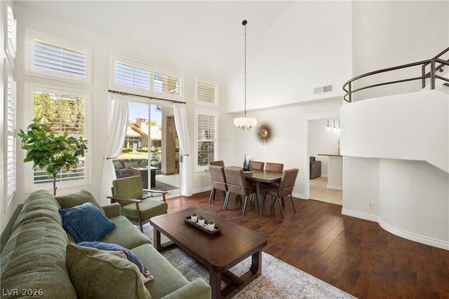 5046 Crooked Stick Way, Las Vegas, NV 89113