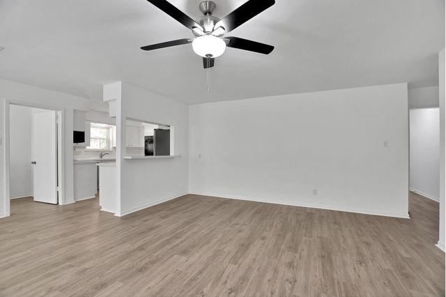 10513 Moorberry Lane, Houston, TX 77043