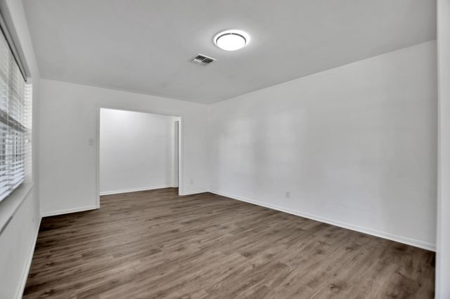 10513 Moorberry Lane, Houston, TX 77043