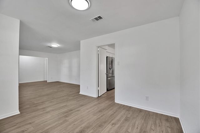 10513 Moorberry Lane, Houston, TX 77043