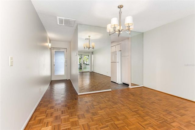 2950 WEST BAY DRIVE B5, Belleair Bluffs, FL 33770