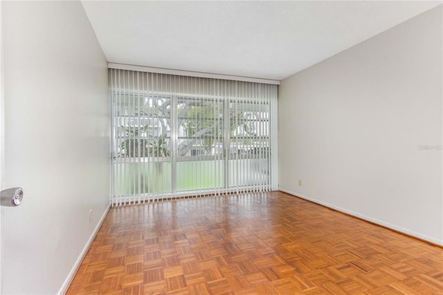 2950 WEST BAY DRIVE B5, Belleair Bluffs, FL 33770