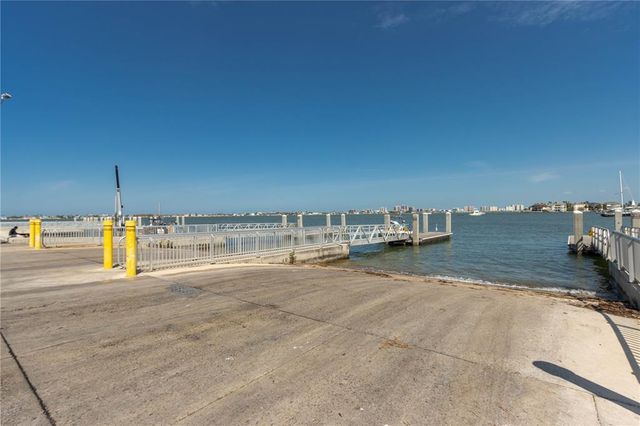 2950 WEST BAY DRIVE B5, Belleair Bluffs, FL 33770