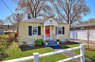 40 Northup Street, Warwick, RI 02889
