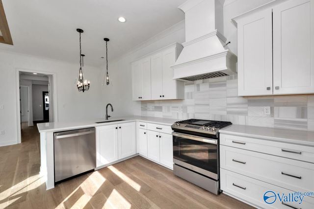 25 Eddy Street NW, Huntsville, AL 35806