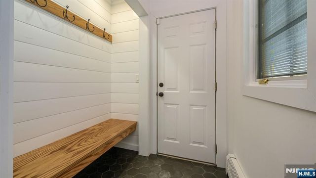 112 Urban Club Road, Wayne, NJ 07470