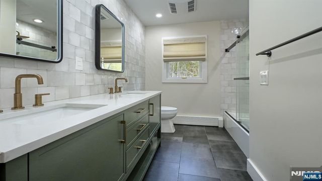 112 Urban Club Road, Wayne, NJ 07470