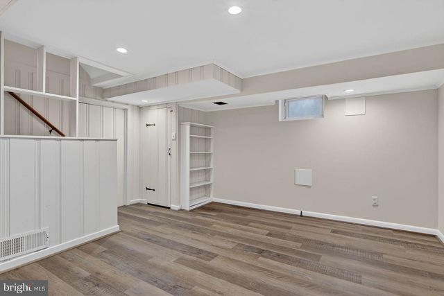 986 N POWHATAN ST, Arlington, VA 22205