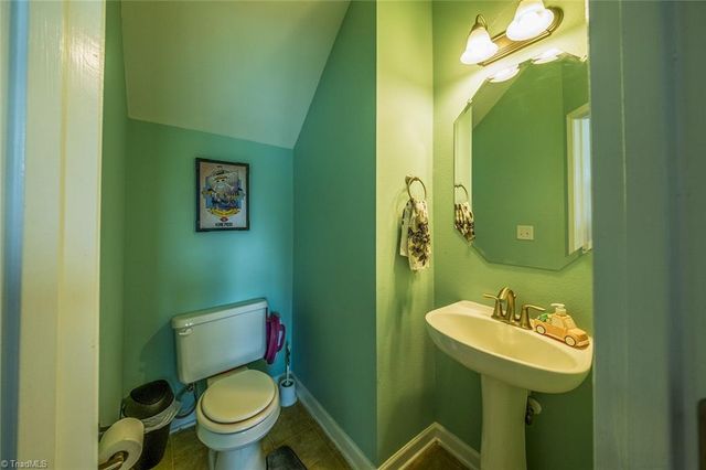 4949 Old Towne Village Circle, Pfafftown, NC 27040
