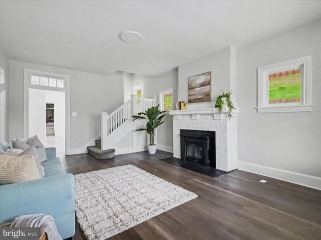 677 UNION ST, Millersburg, PA 17061