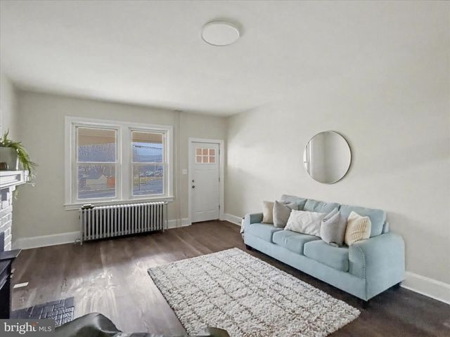 677 UNION ST, Millersburg, PA 17061