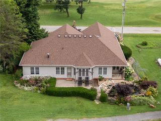 47 La Quinta Loop UNIT 9 HOLIDAY ISLAND, Holiday Island, AR 72631