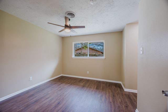 2804 Norwood Lane, Arlington, TX 76013