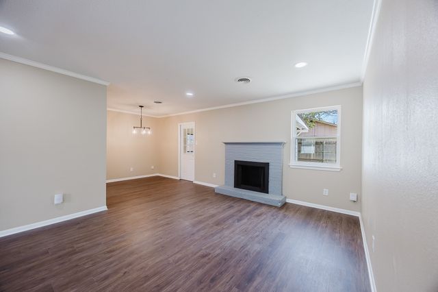 2804 Norwood Lane, Arlington, TX 76013