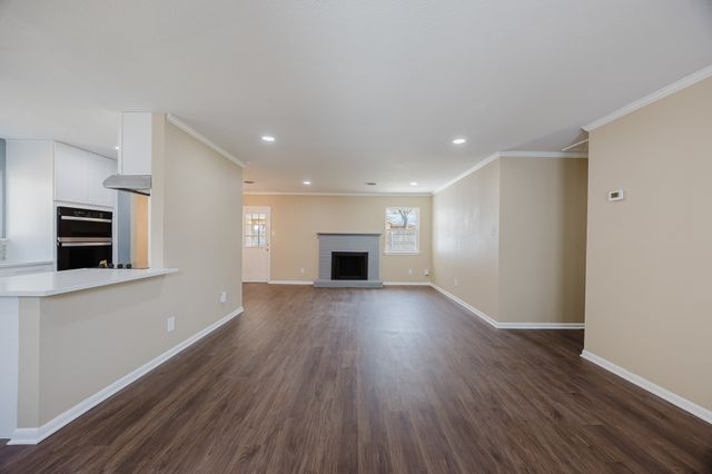 2804 Norwood Lane, Arlington, TX 76013