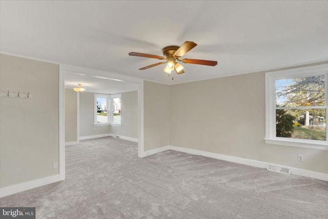 28 CHURCH, Stewartstown, PA 17363