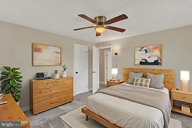 28 CHURCH, Stewartstown, PA 17363