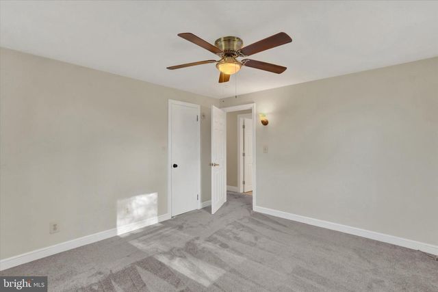 28 CHURCH, Stewartstown, PA 17363